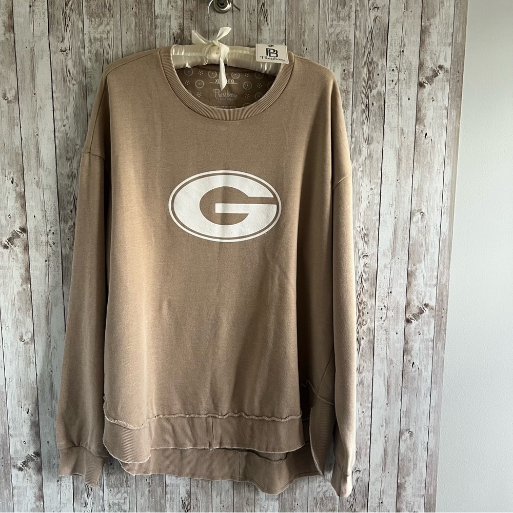 UGA Georgia New Women’s Lounge Sweatshirt Tan XL